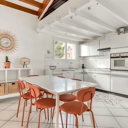 Casa Lacambra - - 8 People Сasa de vacaciones