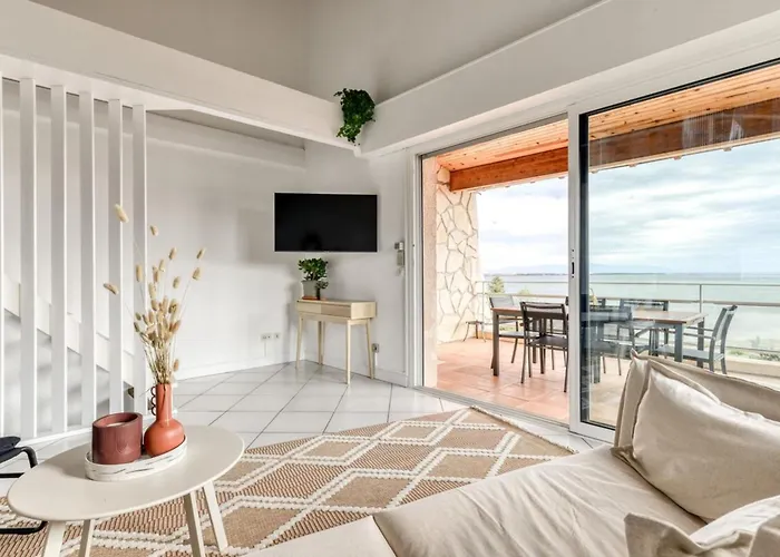 度假居 Casa Lacambra - - 8 People