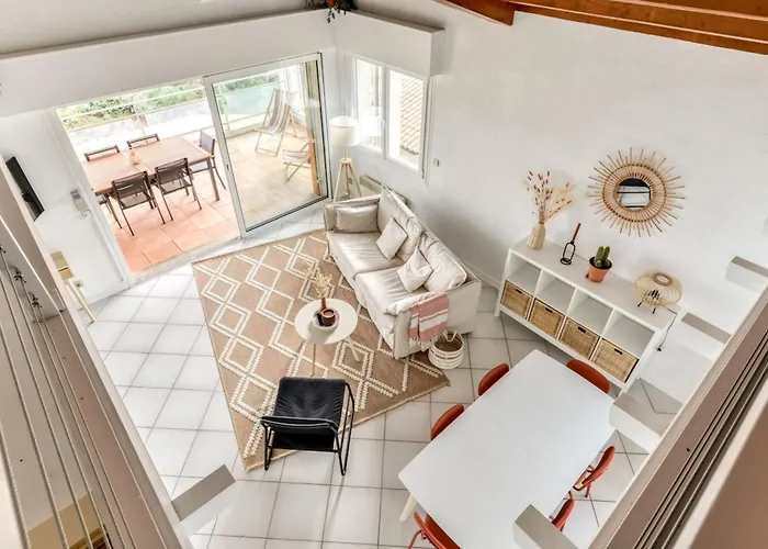 度假居 Casa Lacambra - - 8 People 勒卡特